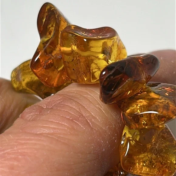 New Natural Baltic Amber Beaded Necklace and Bracelet - Picture 4 of 8